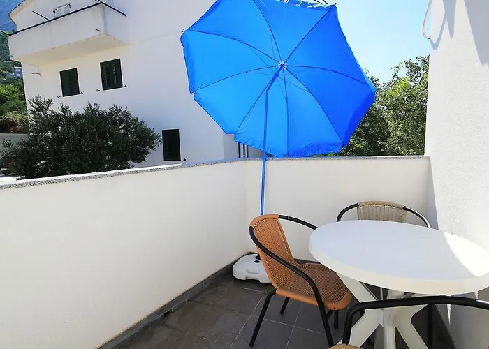 Appartamento Kurilj Makarska