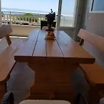 Kurilj Apartment *