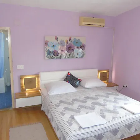 Apartment Kurilj
