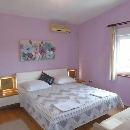 Kurilj Apartman