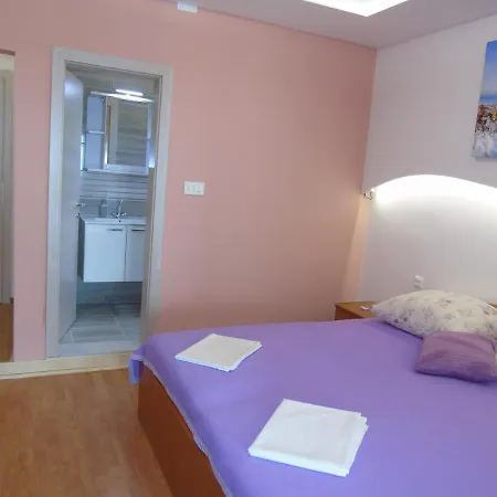 Kurilj Apartment Makarska