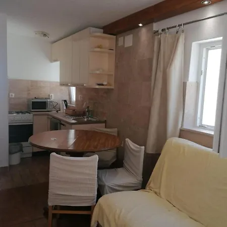 Kurilj Makarska