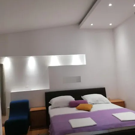 Apartment Kurilj