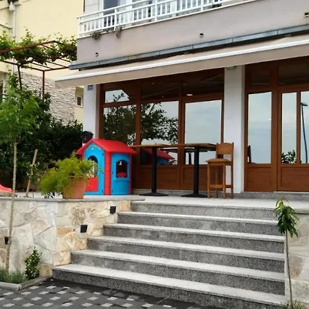 Apartment Kurilj Makarska