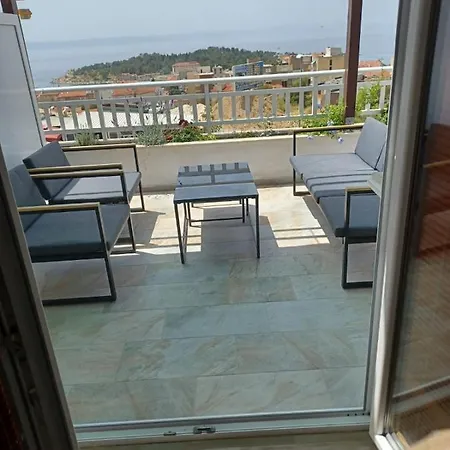 Kurilj Apartment *