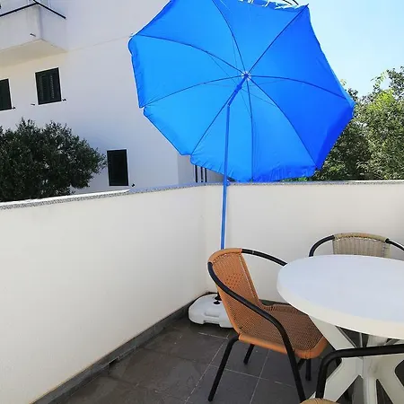 Apartment Kurilj Makarska