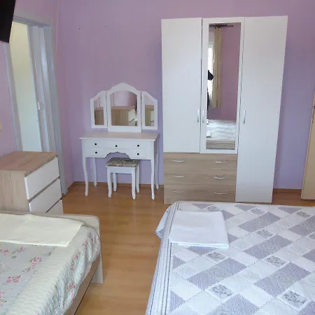 Apartment Kurilj