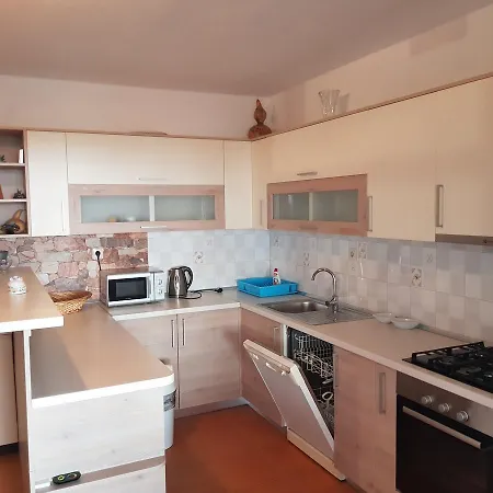 Kurilj Appartement Makarska