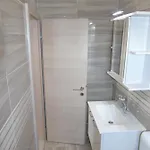 Kurilj דירה מאקרסקה